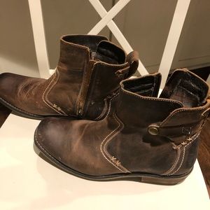 New Men’s leather short boots